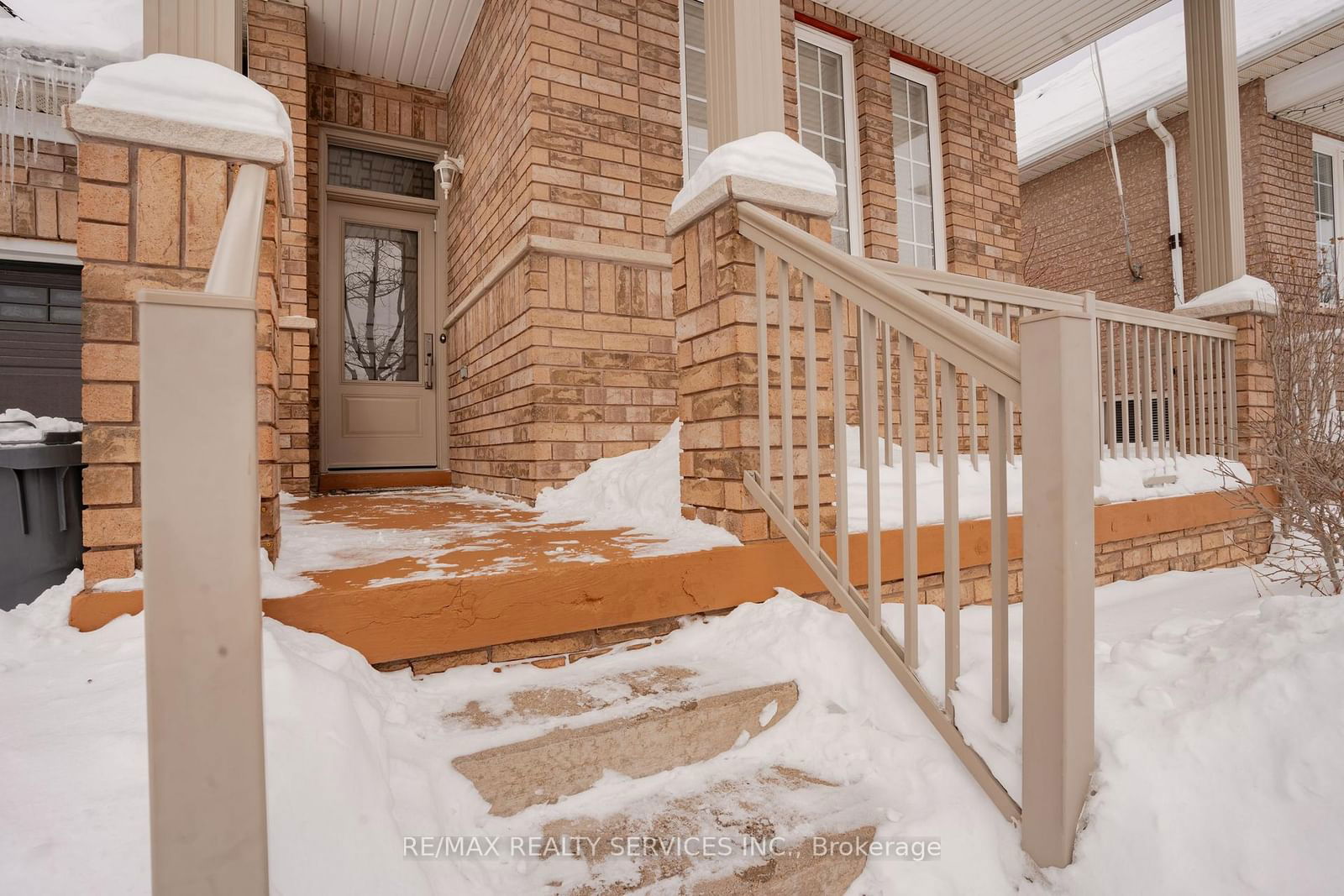 Detached House for sale at 195 Van Scott Drive, Brampton, Northwest Sandalwood Parkway, L7A 1V2 - MLS: W11982203