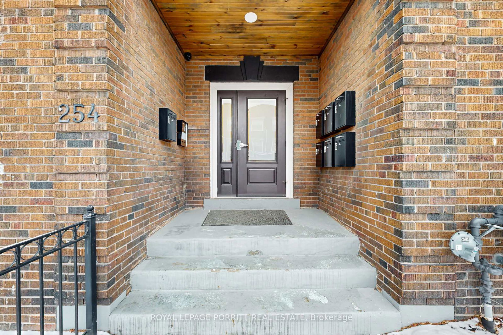 Detached House for lease at #6-254 Armadale Avenue, Toronto, Runnymede-Bloor West Village, M6S 3K4 - MLS: W11982227