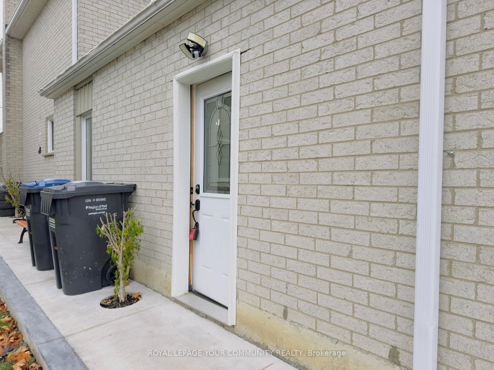 Detached House for lease at Bsmt-24 Nasmith Street, Brampton, Westgate, L6S 4Y8 - MLS: W11982398