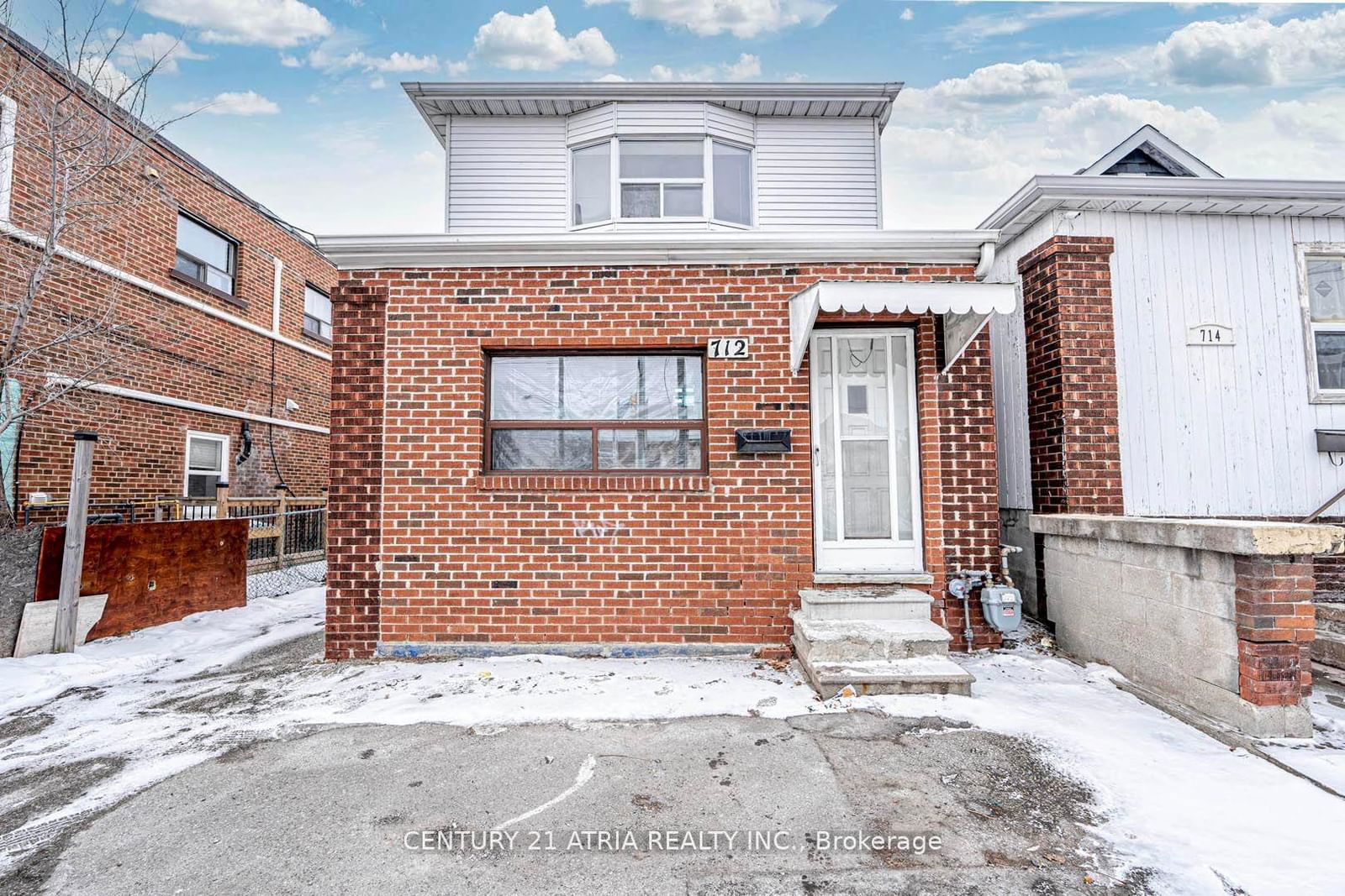 Detached House for sale at 712 Jane Street, Toronto, Rockcliffe-Smythe, M6N 4A9 - MLS: W11982475