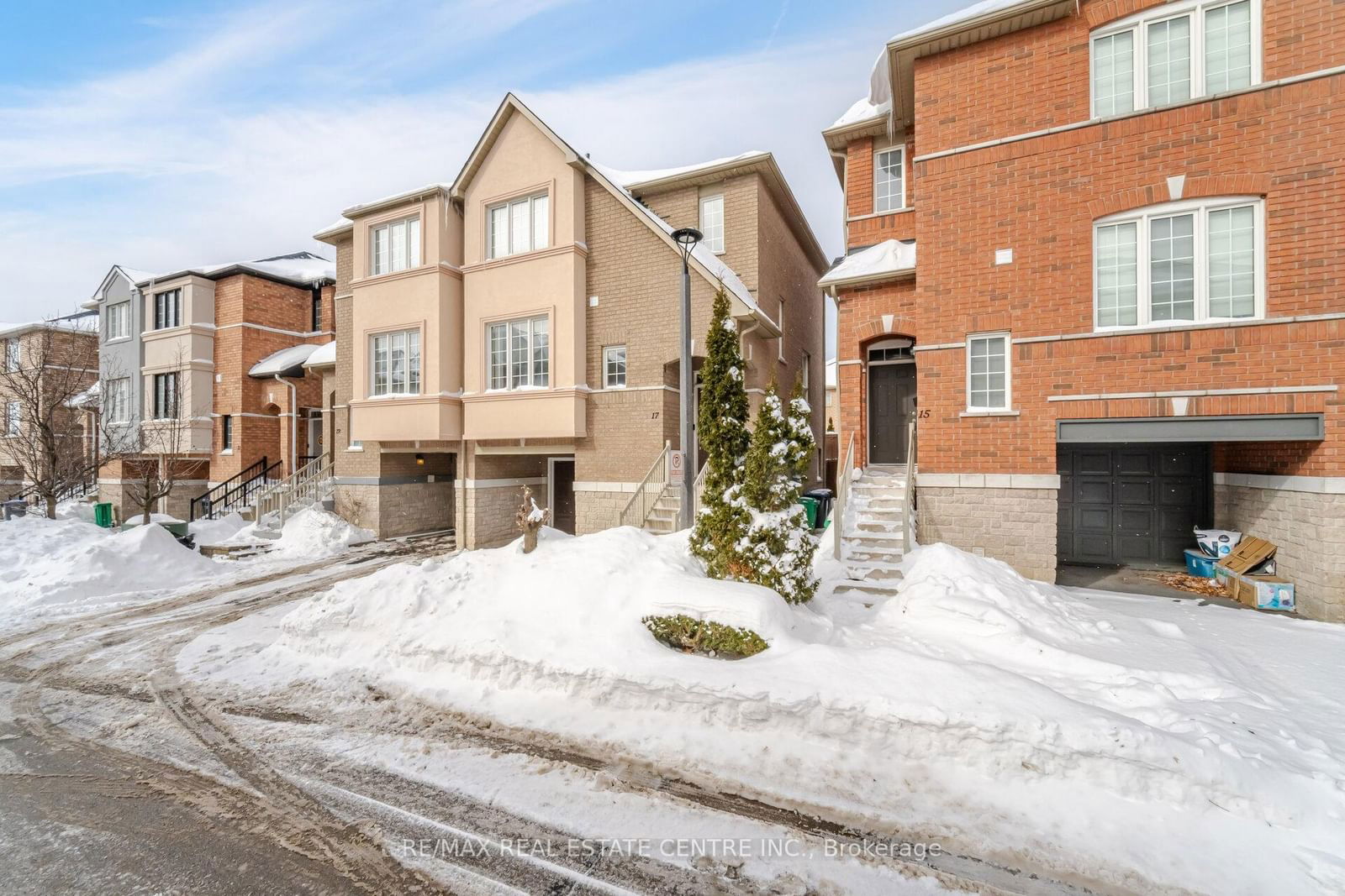 Townhouse for sale at 17-7155 Magistrate Terrace, Mississauga, Meadowvale Village, L5W 1Y7 - MLS: W11982512