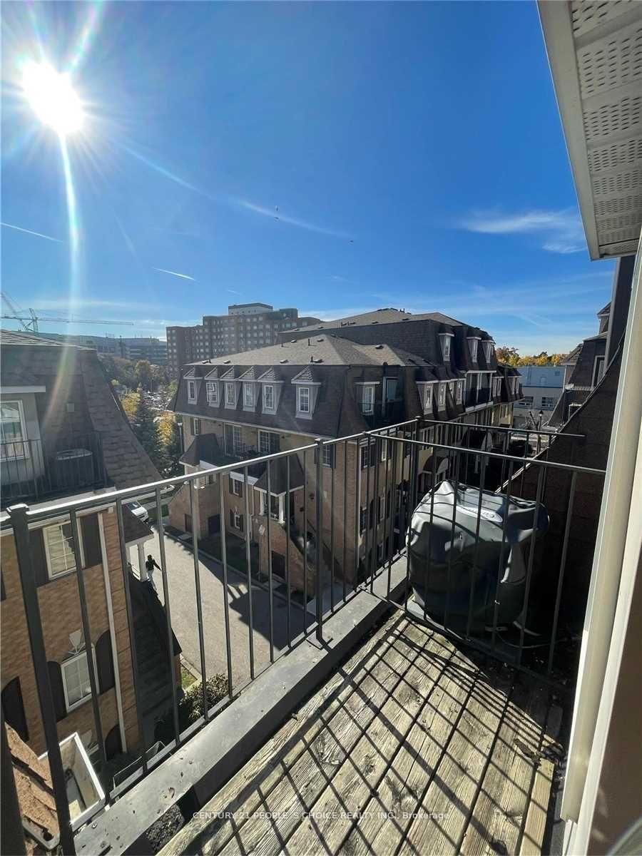 Townhouse for lease at 308-68 Sidney Belsey Crescent, Toronto, Weston, M6M 5J5 - MLS: W11982635