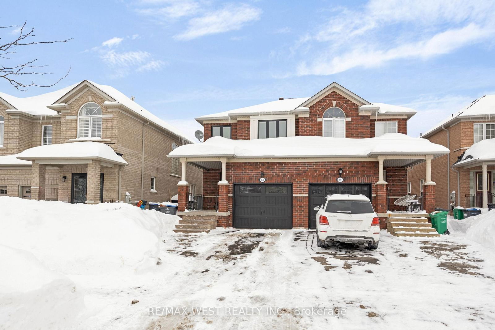 Semi-Detached House for sale at 101 Cedargrove Road, Caledon, Bolton West, L7E 2W6 - MLS: W11982719