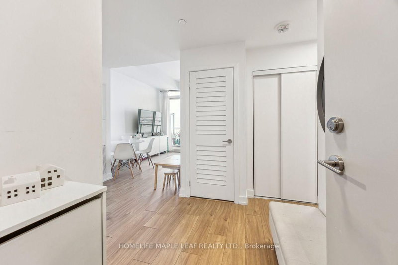 806 - 215 veterans Dr N, Brampton, L7A 5L6 | Image 2