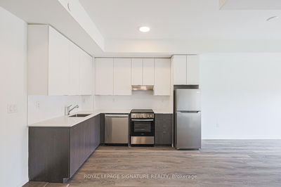 Unit 308 — 125 Canon Jackson Dr, Toronto - Beechborough-Greenbrook image-0-2