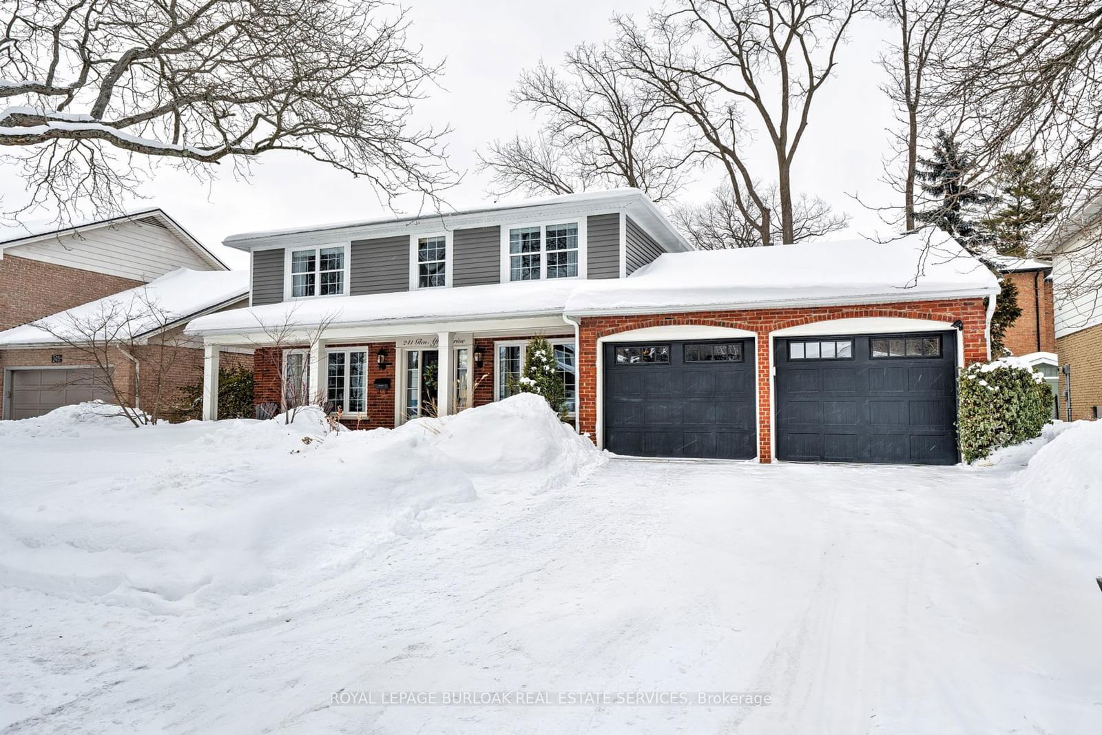 Detached House for sale at 241 Glen Afton Drive, Burlington, Shoreacres, L7L 1G8 - MLS: W11983011