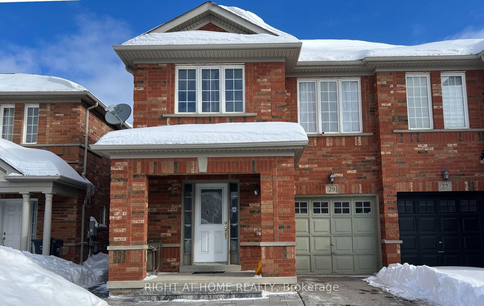 Semi-Detached House for lease at 29 Thornbush Boulevard, Brampton, Fletcher's Meadow, L7A 0K5 - MLS: W11983423