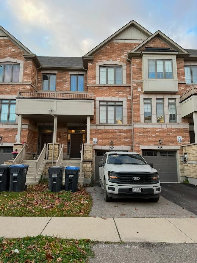 Townhouse for lease at 18 Agava Street, Brampton, Northwest Brampton, L7A 4S5 - MLS: W11983455