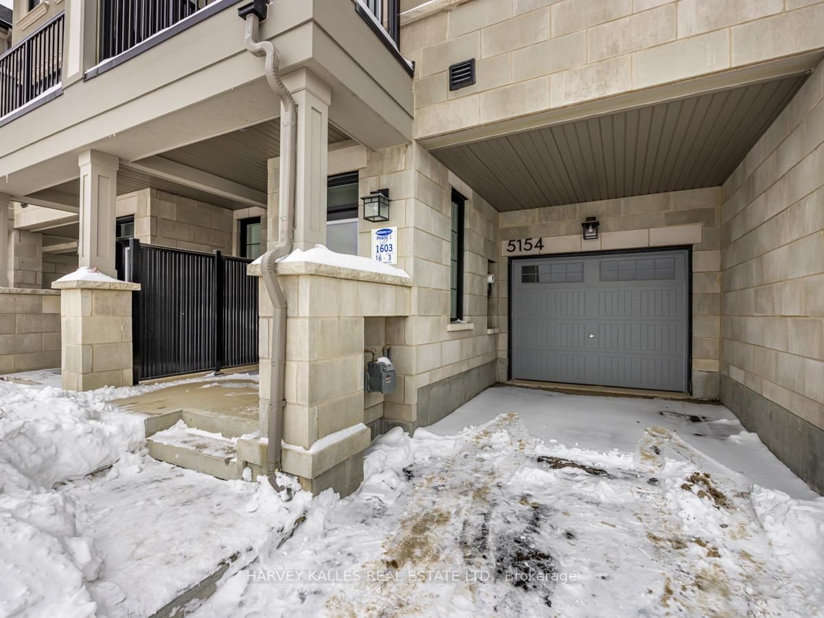 Townhouse for sale at 5154 Zionkate Lane, Mississauga, Churchill Meadows, L5M 2S8 - MLS: W11983599