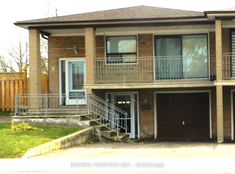 5 Stong Crt, Toronto - Black Creek image-0-0