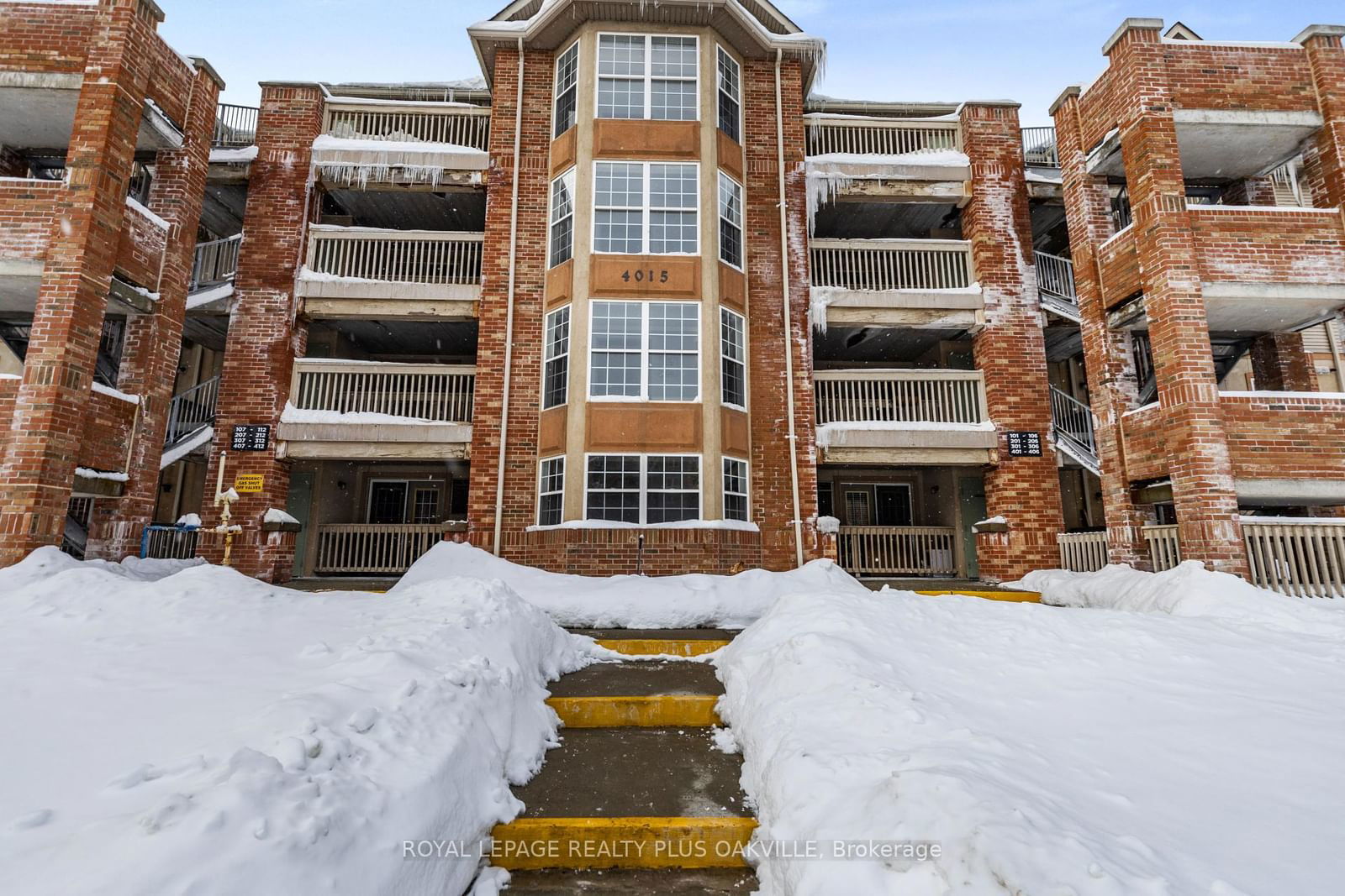 Condo for sale at 405-4015 Kilmer Drive, Burlington, Tansley, L7M 4M4 - MLS: W11983939