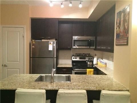 Condo leased at 2901-385 Prince of wales N/A, Mississauga, City Centre, L5B 0C6 - MLS: W11983970