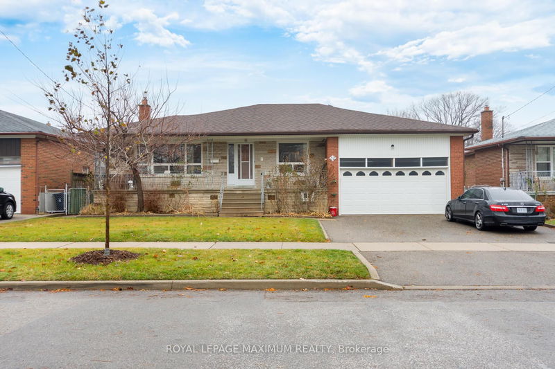 Unit MAIN — 32 Whitfield Ave, Toronto - Humber Summit image-0-0