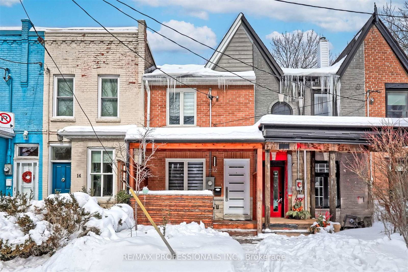 Townhouse for lease at 12 Saunders Avenue, Toronto, Roncesvalles, M6R 1B8 - MLS: W11984036