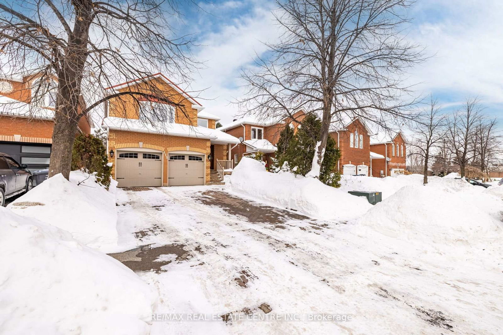 Detached House for sale at 112 Ravenscliffe Court, Brampton, Northwood Park, L6X 4P2 - MLS: W11984058