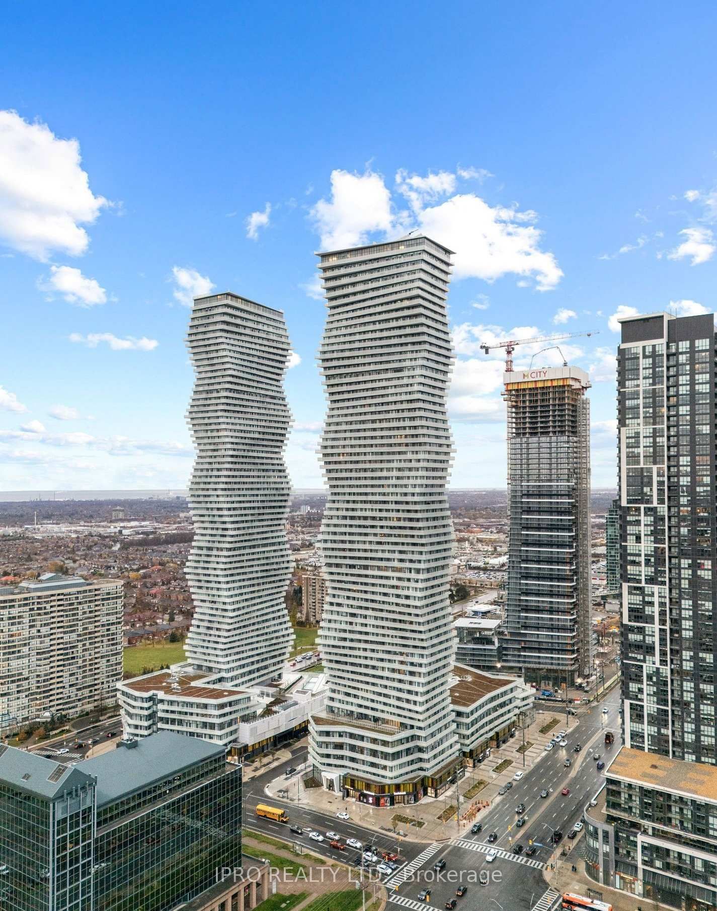 Condo for lease at 1306-3900 Confederation Pkwy, Mississauga, City Centre, L5B 0M3 - MLS: W11984245