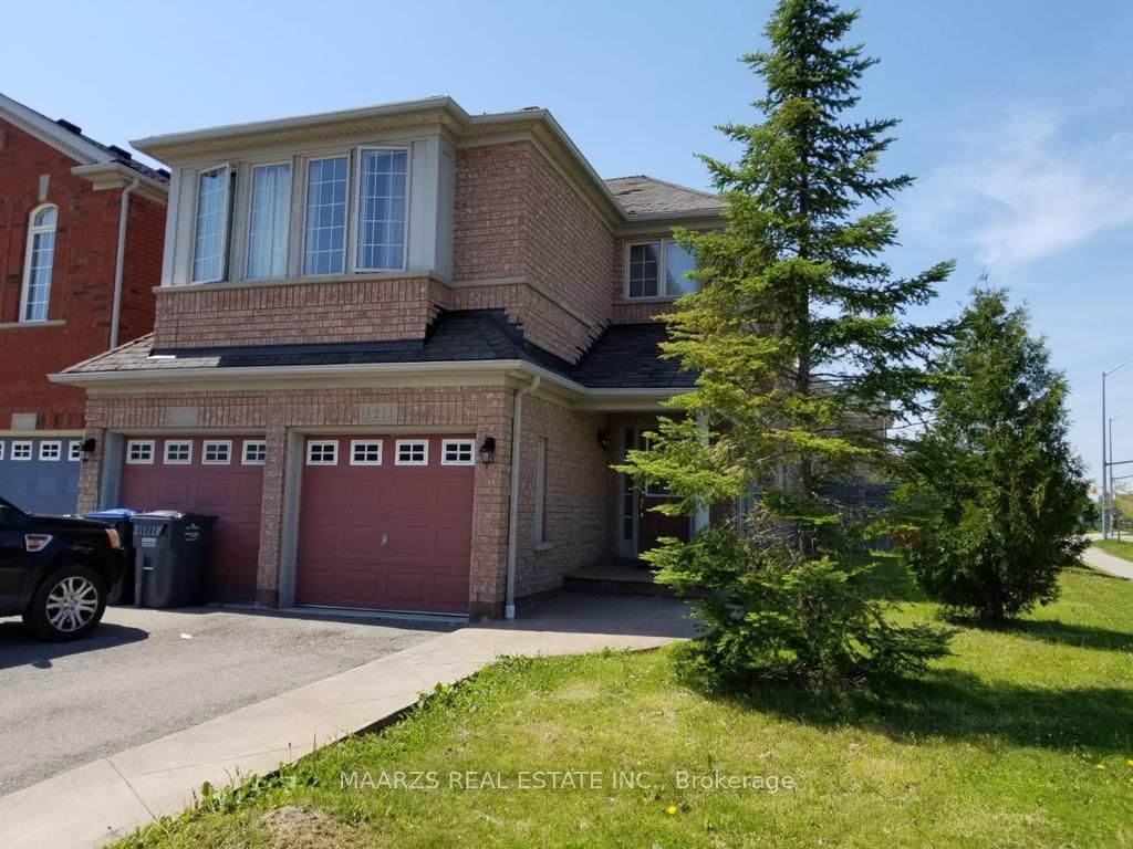 Detached House for lease at 3211 Flagstone Drive, Mississauga, Churchill Meadows, L5M 7T8 - MLS: W11984288