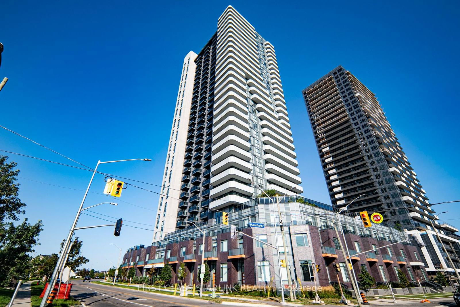 Condo for sale at 107-8 Nahani Way, Mississauga, Hurontario, L4Z 0C6 - MLS: W11984329