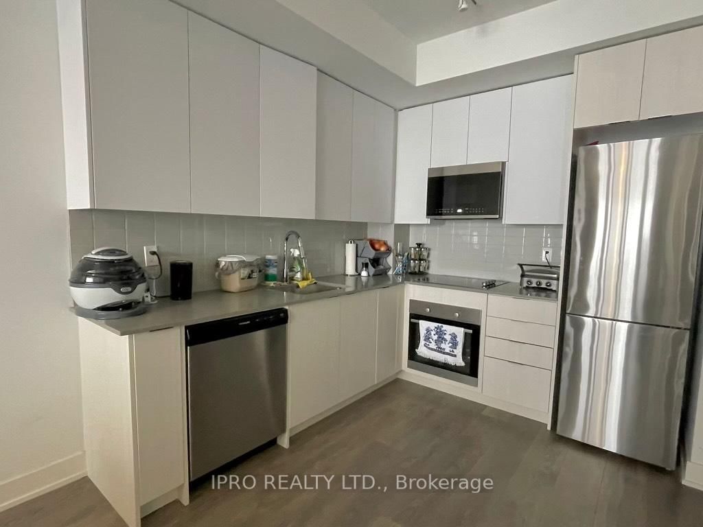 297 Oak Walk Oakville,ON L6H 3R6 — Photo 8