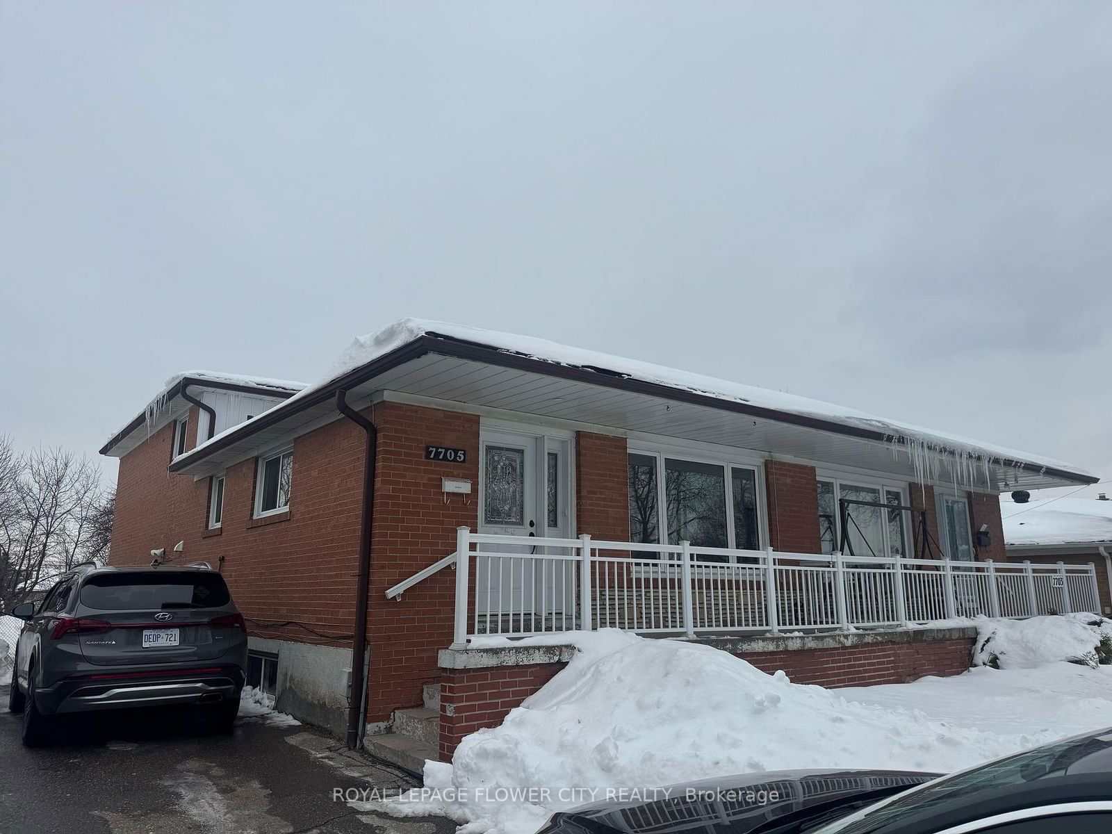 Semi-Detached House for lease at 7705 Wrenwood Crescent, Mississauga, Malton, L4T 2V8 - MLS: W11984470