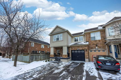 Townhouse for lease at 412 Baverstock Crescent, Milton, 1027 - CL Clarke, L9T 5L1 - MLS: W11984559