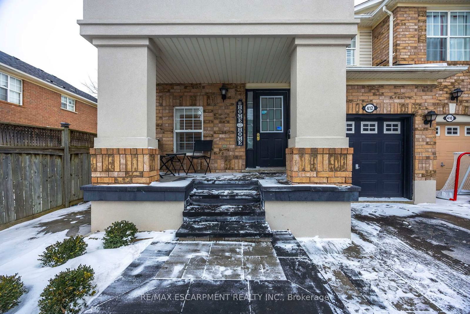 Townhouse for lease at 412 Baverstock Crescent, Milton, 1027 - CL Clarke, L9T 5L1 - MLS: W11984559