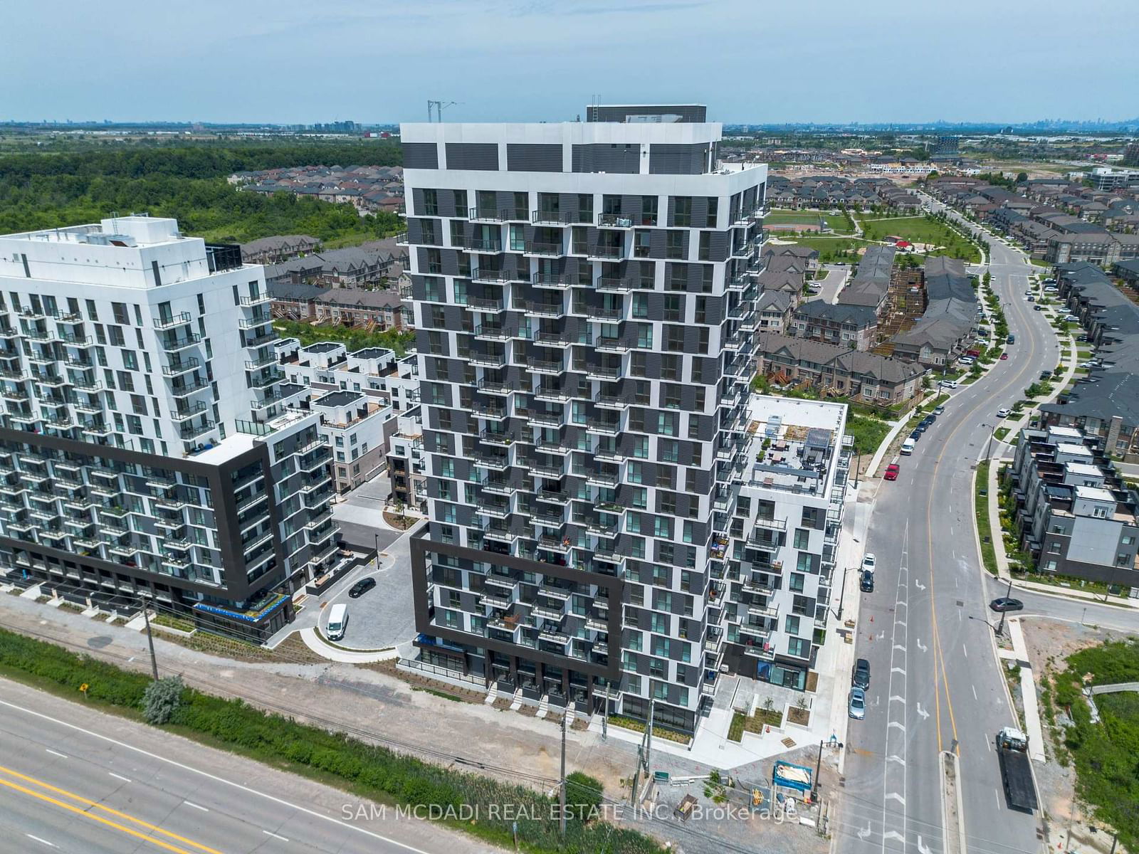 Condo for sale at 1508-335 Wheat Boom Drive, Oakville, Rural Oakville, L6H 7Y1 - MLS: W11985030