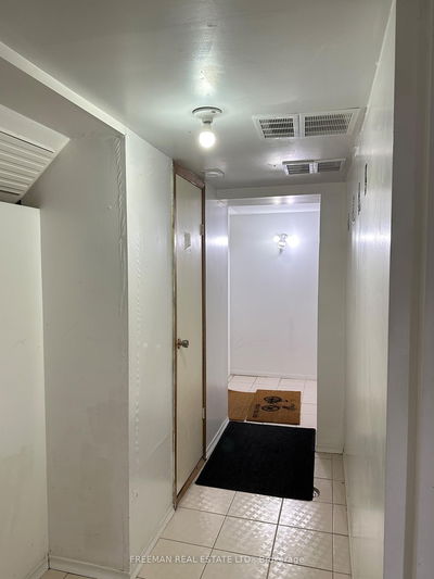 Unit BSMT — 2495 Privet Cres, Mississauga - Cooksville image-0-3