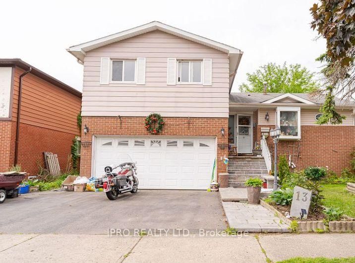 Detached House for lease at 13 Kirkland Road, Brampton, Madoc, L6V 2W5 - MLS: W11985307