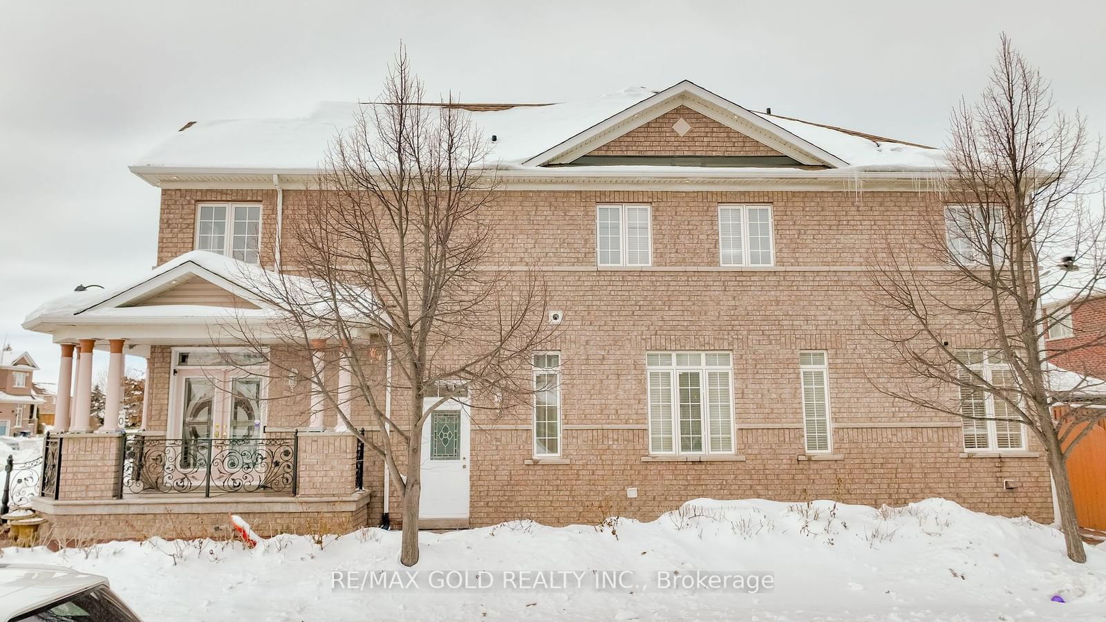 Detached House for sale at 2 Pathmaster Road, Brampton, Bram East, L6P 2G9 - MLS: W11985328