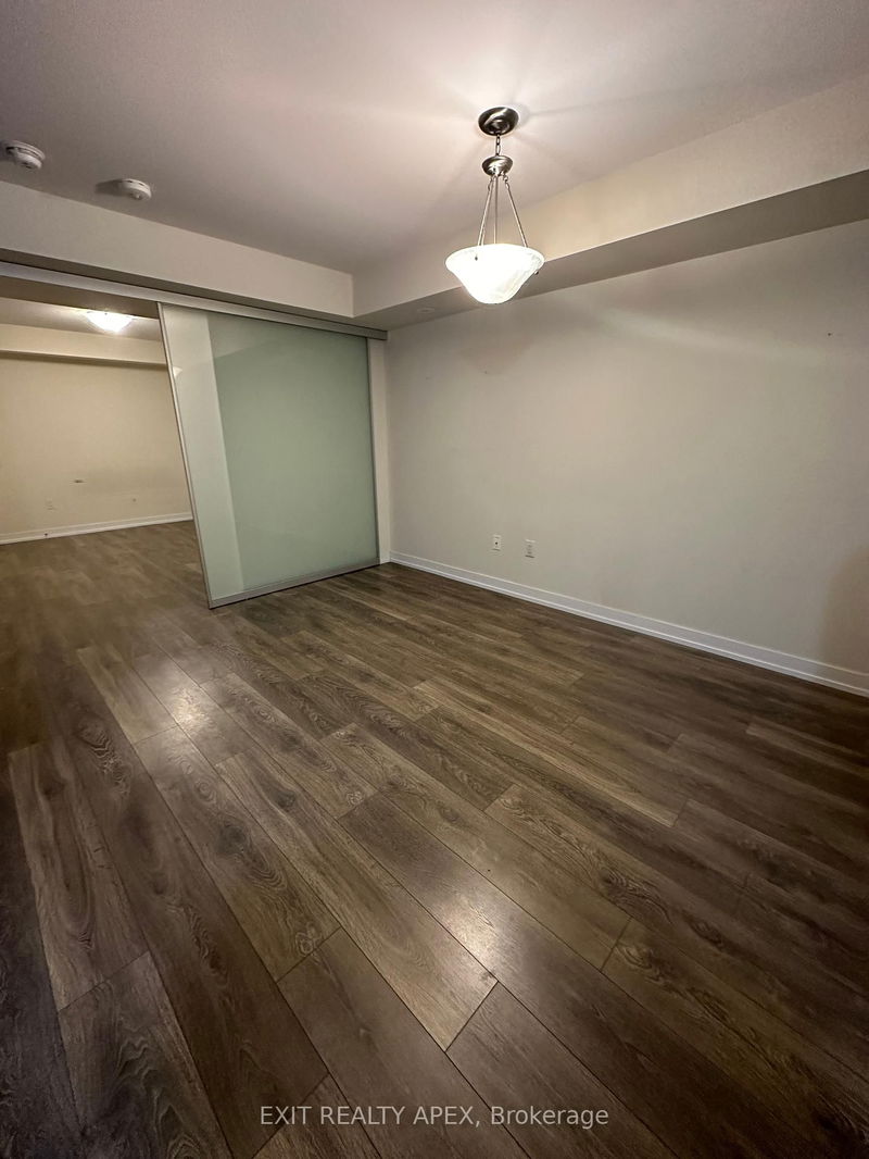 home for lease on 203-2355 Sheppard Avenue