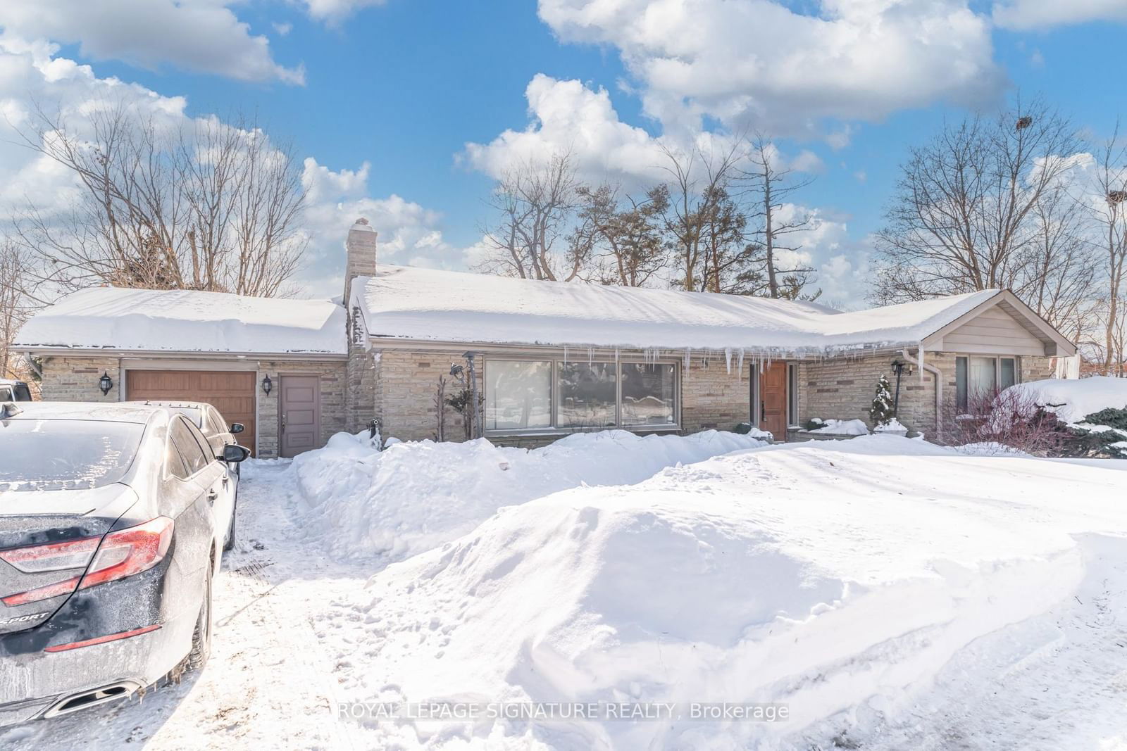 Detached House for lease at 3147 Mayfield Road, Brampton, Snelgrove, L6Z 4P9 - MLS: W11985486