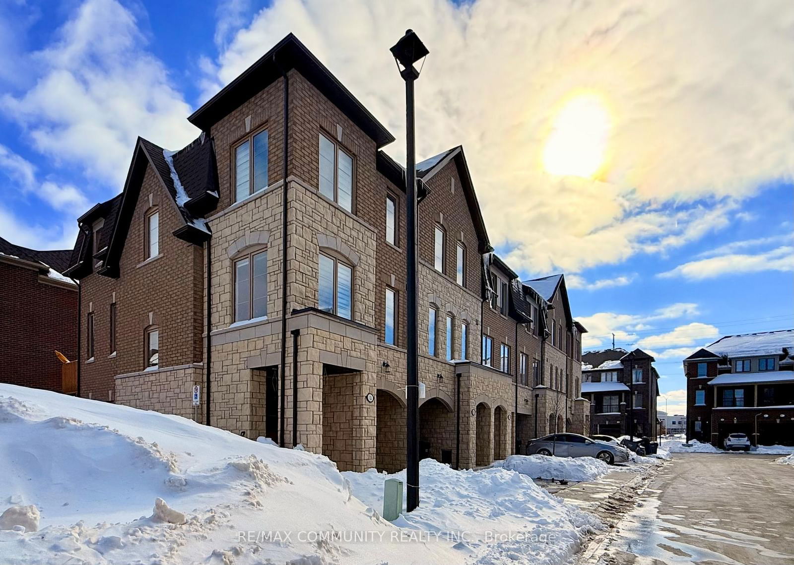 Townhouse for sale at 13 Arcola Street, Brampton, Bram East, L6P 4N7 - MLS: W11985603