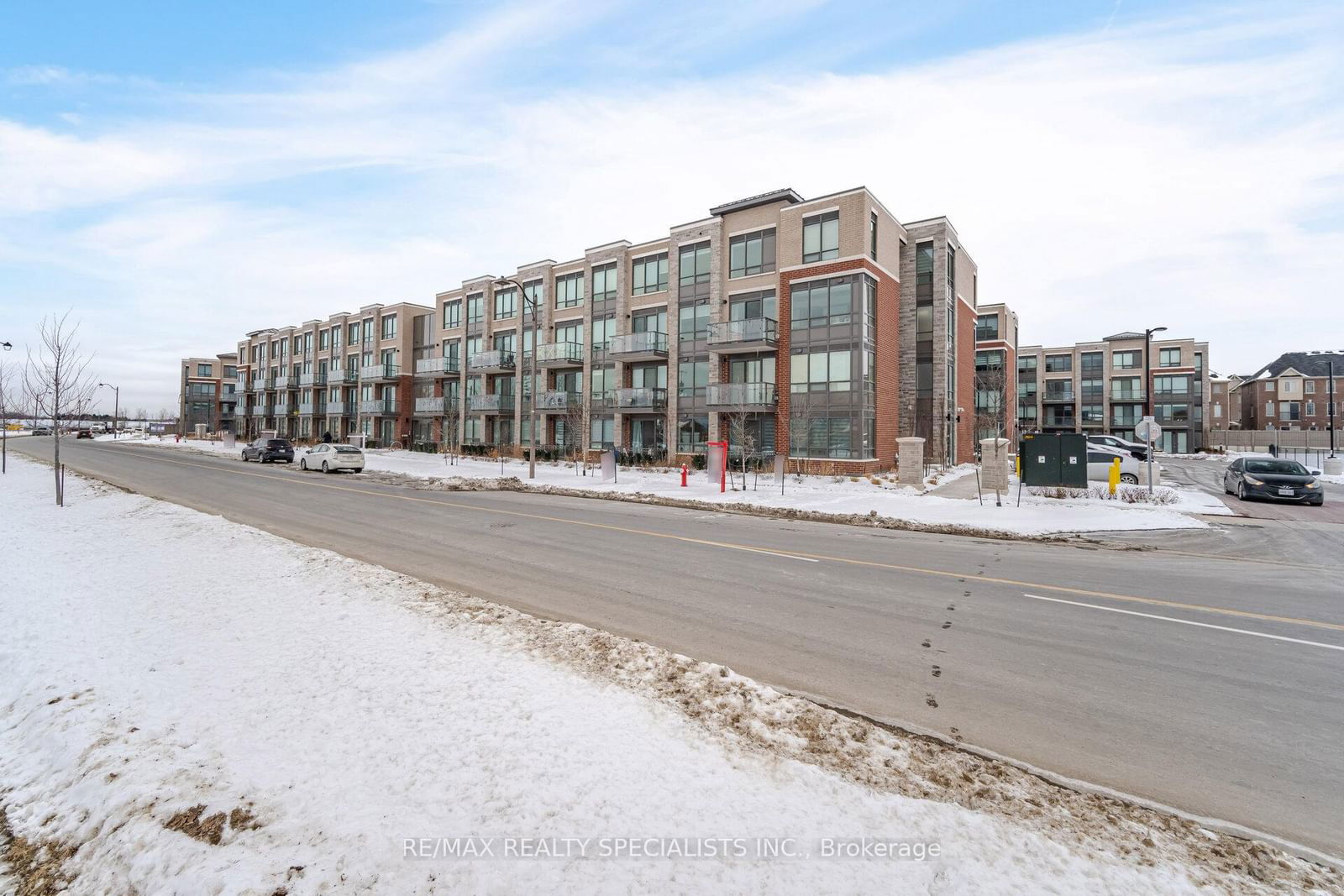 Condo for sale at 222-95 Attmar Drive, Brampton, Bram East, L6P 0Y6 - MLS: W11985657