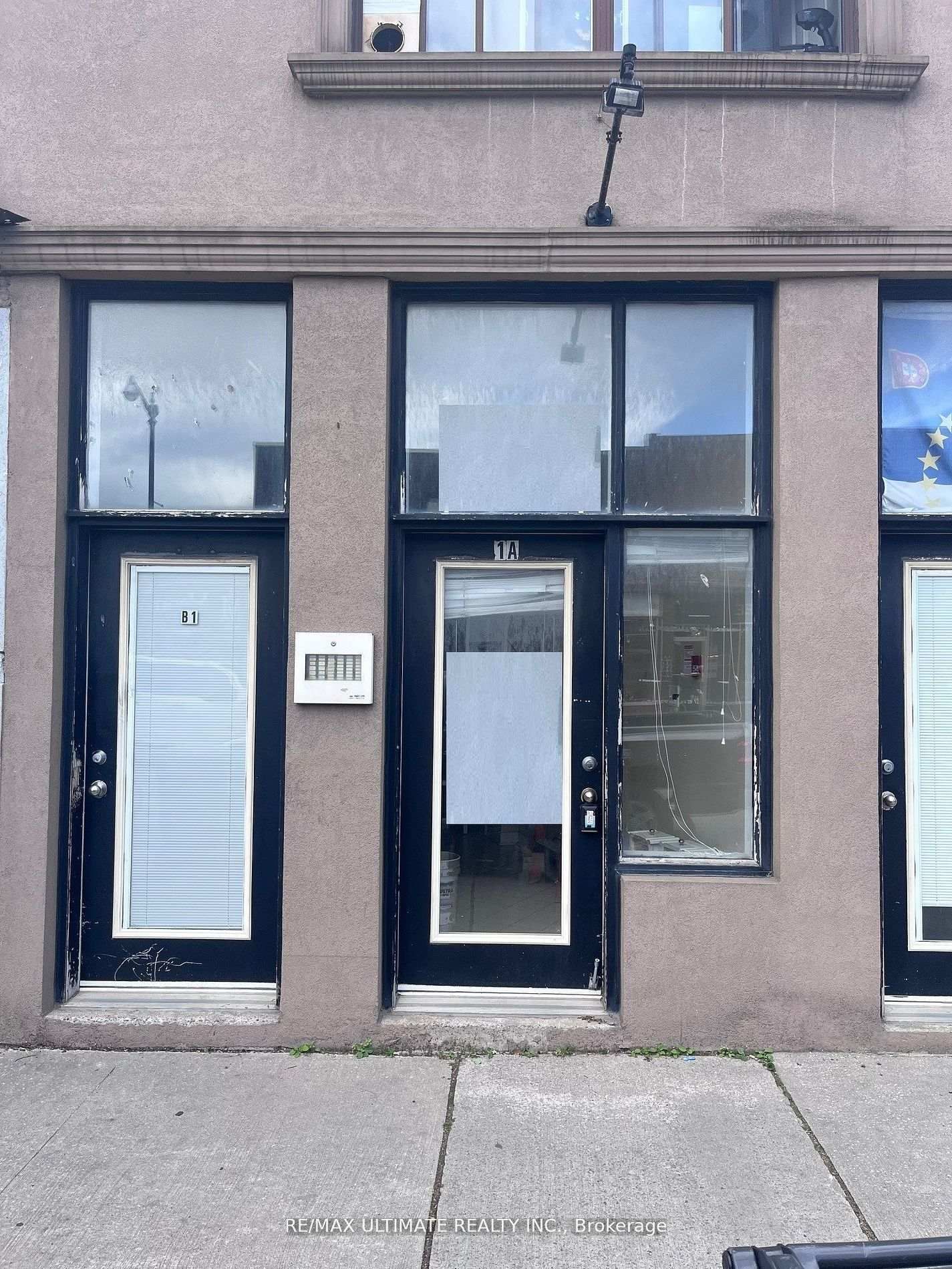 Commercial/Retail for lease at 1A-3325 Dundas Street, Toronto, Junction Area, M6P 2A6 - MLS: W11986104