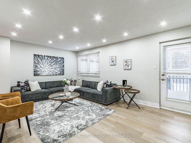 5510 Schueller Crescent