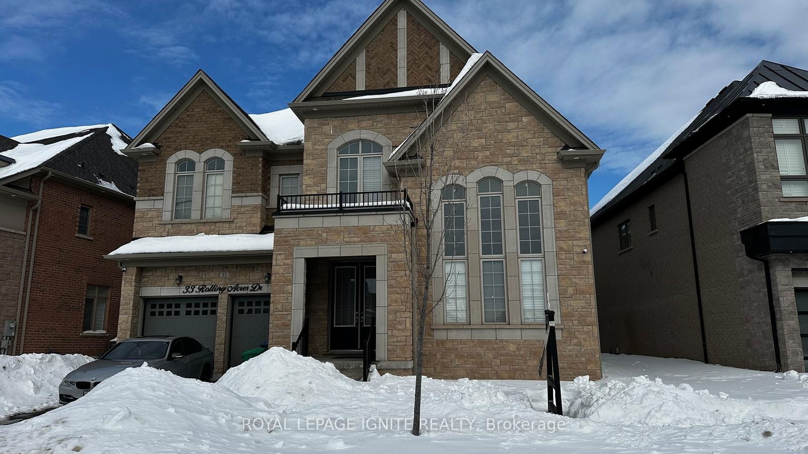 Detached House for sale at 33 Rolling Acres Drive, Brampton, Northwest Brampton, L6X 5R2 - MLS: W11986333