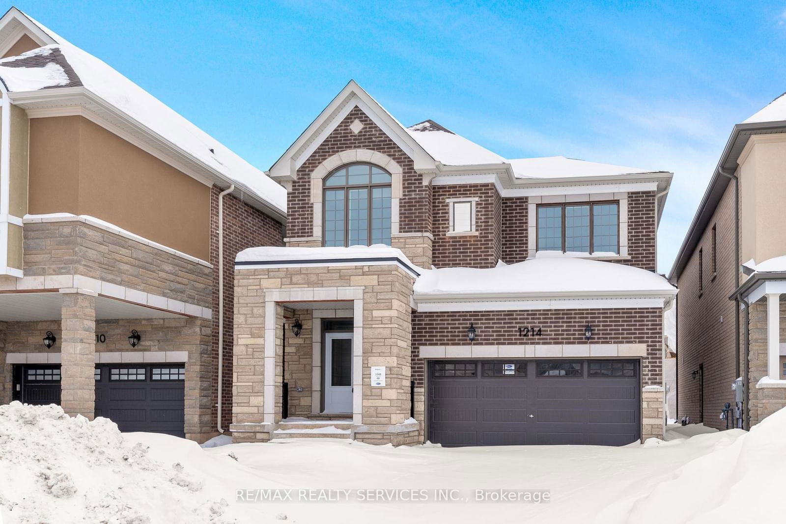 Detached House for lease at 1214 Stirling Todd Ter, Milton, Bowes, L9E 1X9 - MLS: W11986363