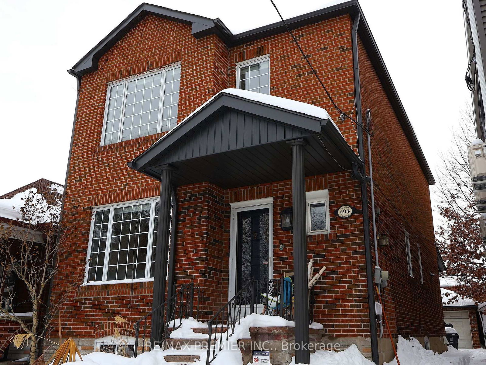 Detached House for sale at 694 Willard Avenue, Toronto, Runnymede-Bloor West Village, M6S 3S5 - MLS: W11986819