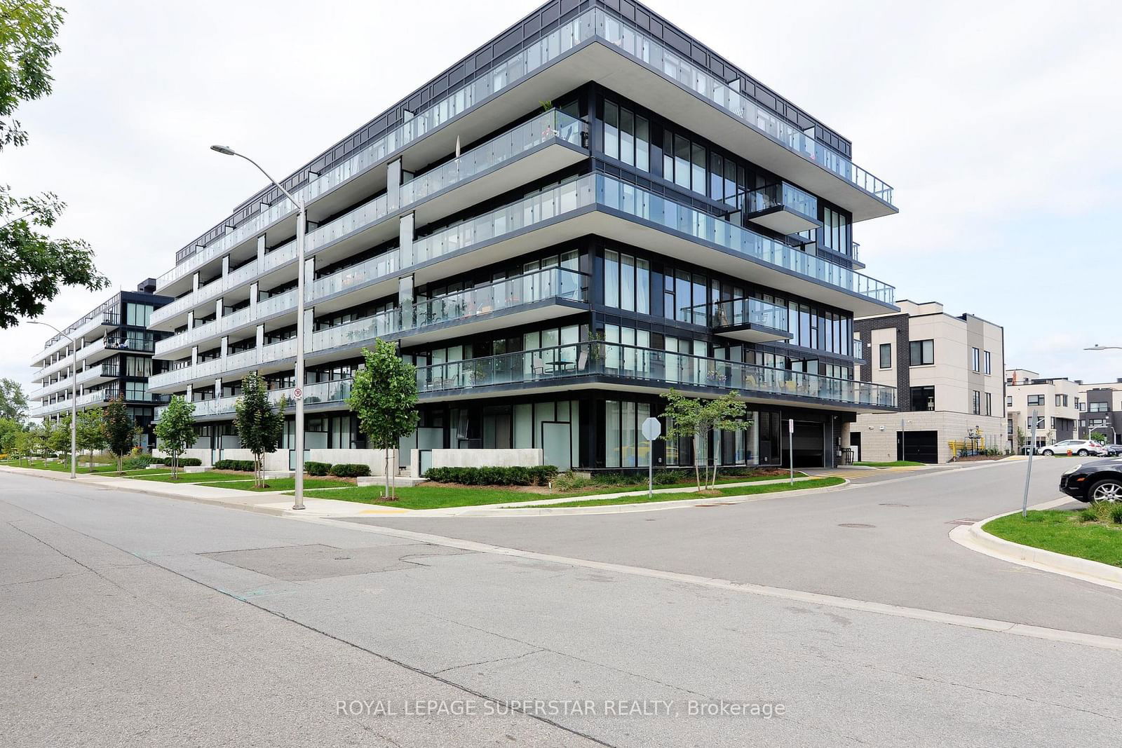 Condo for lease at A403-1117 Cooke Boulevard, Burlington, LaSalle, L7T 4A8 - MLS: W11986913