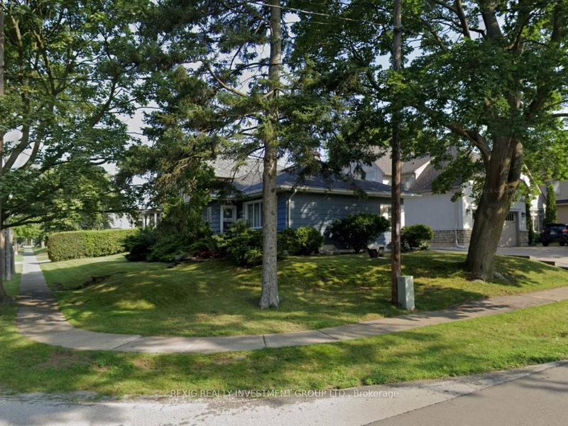 73 Brock St, Oakville, L6K 2Y9 | Image 3