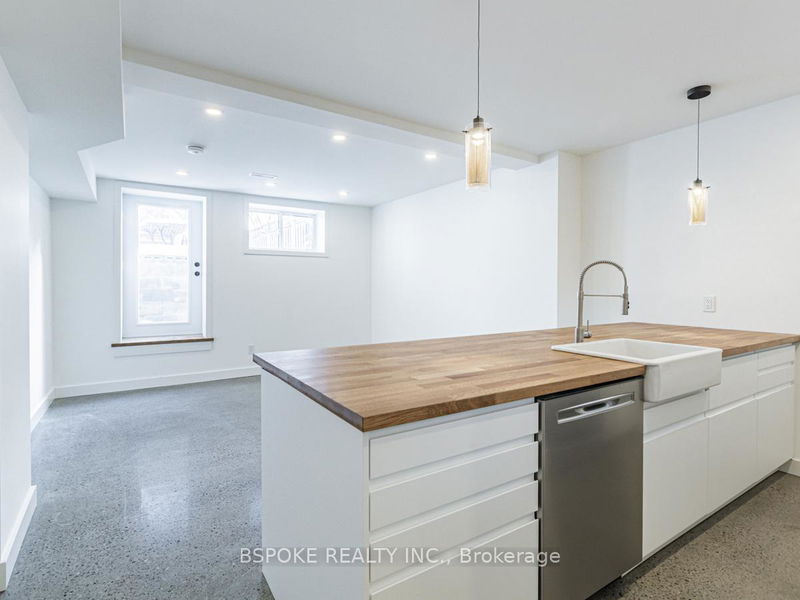 home for lease on Lower-311 Wallace Avenue