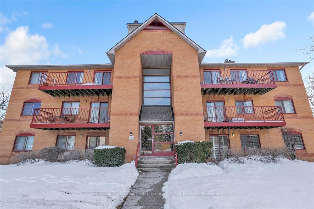 Condo for sale at 413-1502 Pilgrims Way, Oakville, Glen Abbey, L6M 3G9 - MLS: W11987671