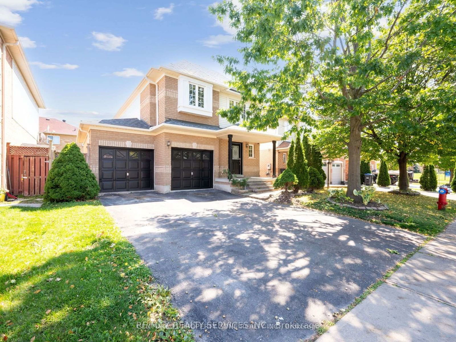 Detached House for lease at basement-19 Gold Park Place, Brampton, Fletcher's Meadow, L7A 2E2 - MLS: W11988163