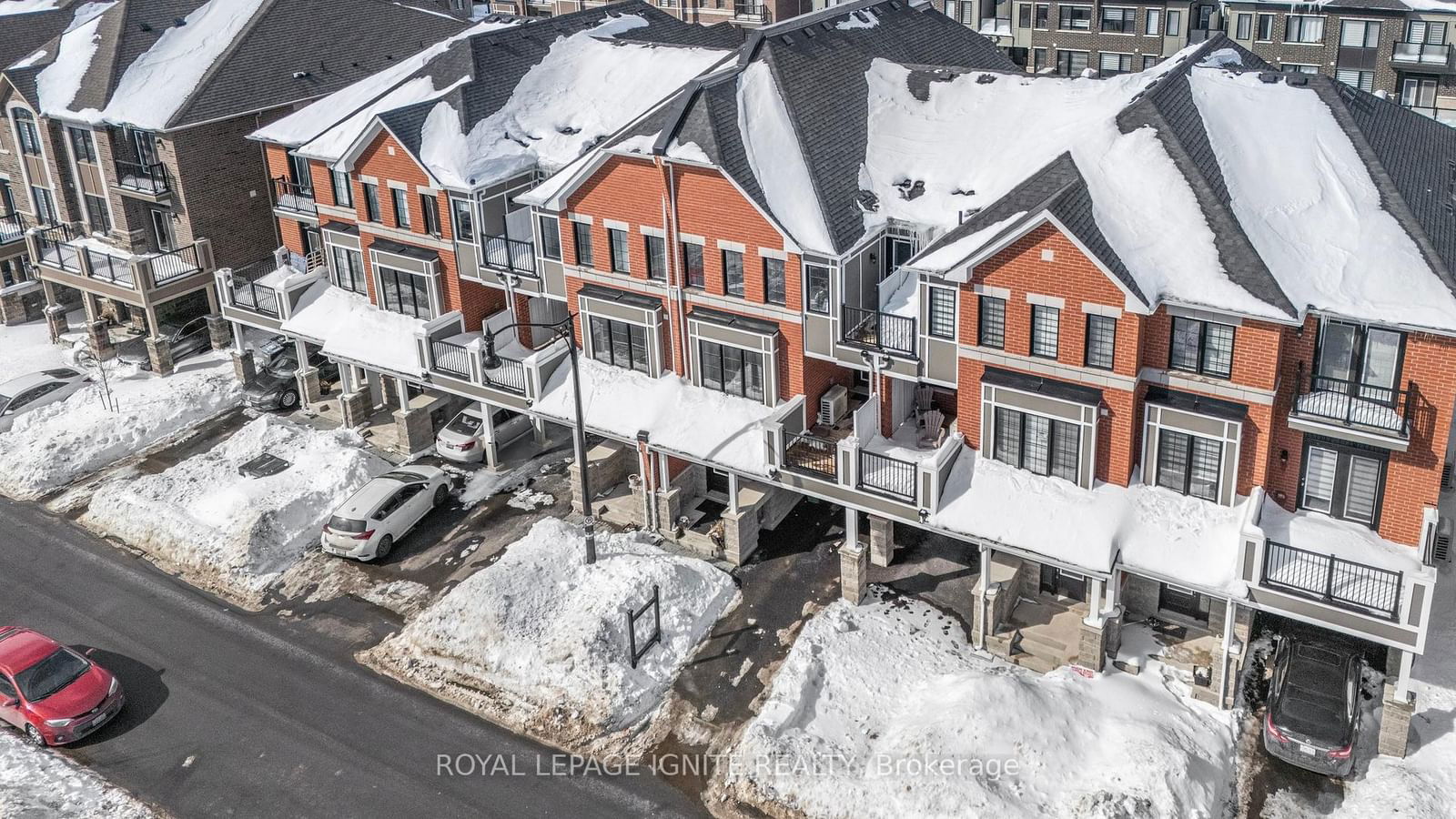 Townhouse for sale at 165 Keppel Circle, Brampton, Northwest Brampton, L7A 5K5 - MLS: W11988244