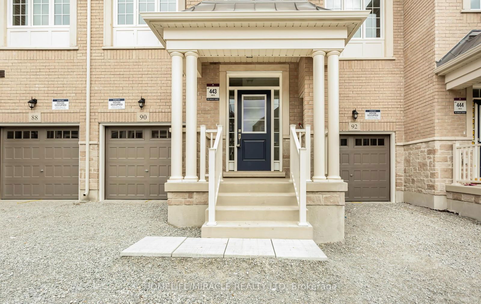 Townhouse for lease at 90 Bermondsey, Brampton, Brampton South, L6Y 0G2 - MLS: W11988340