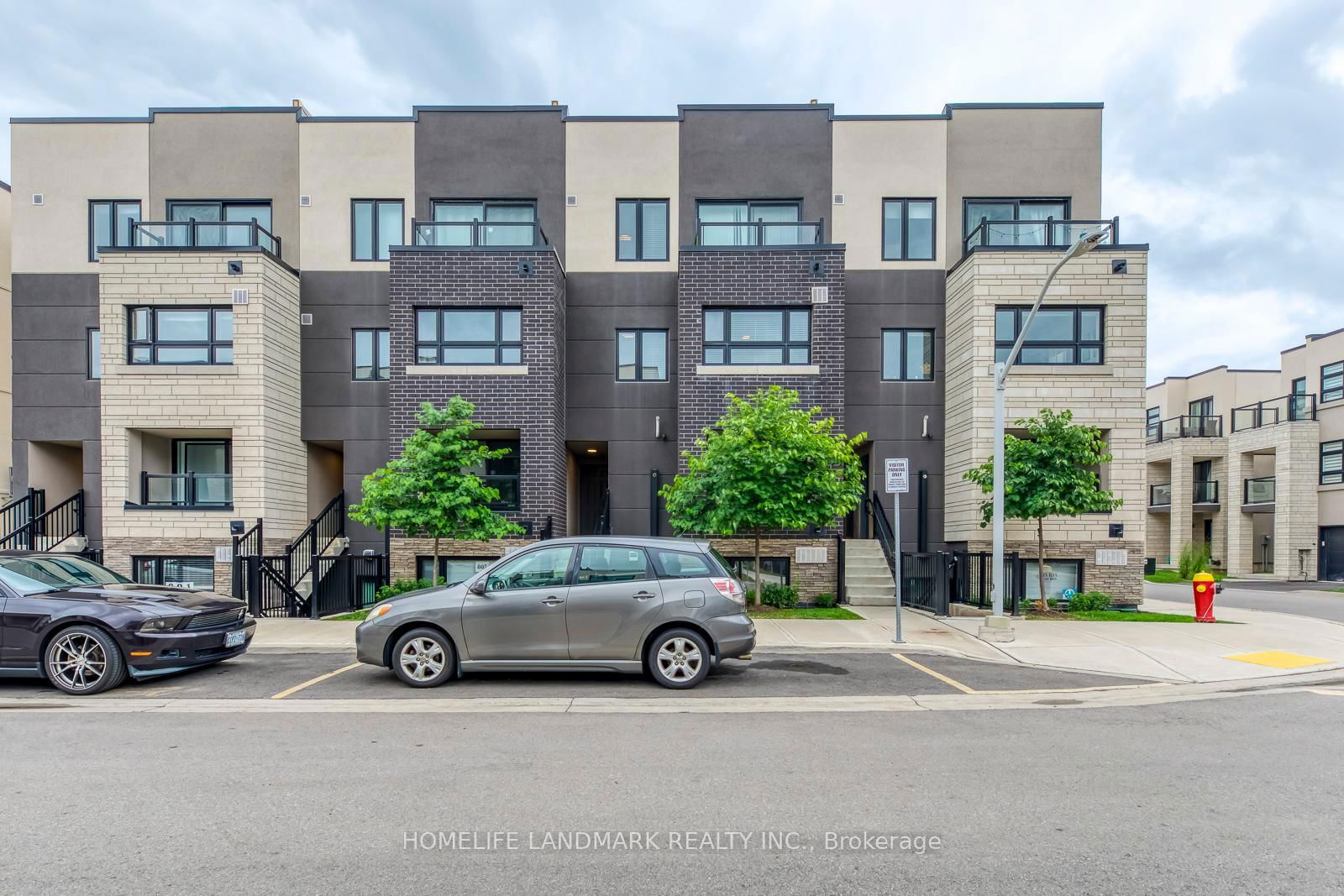 Building at 1133 Cooke Boulevard, Burlington, LaSalle