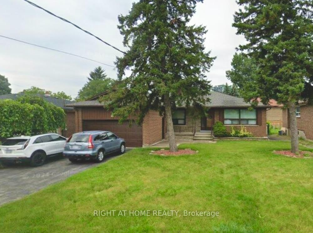 Detached House for sale at 42 Culford Road, Toronto, Brookhaven-Amesbury, M6M 4J7 - MLS: W11988565