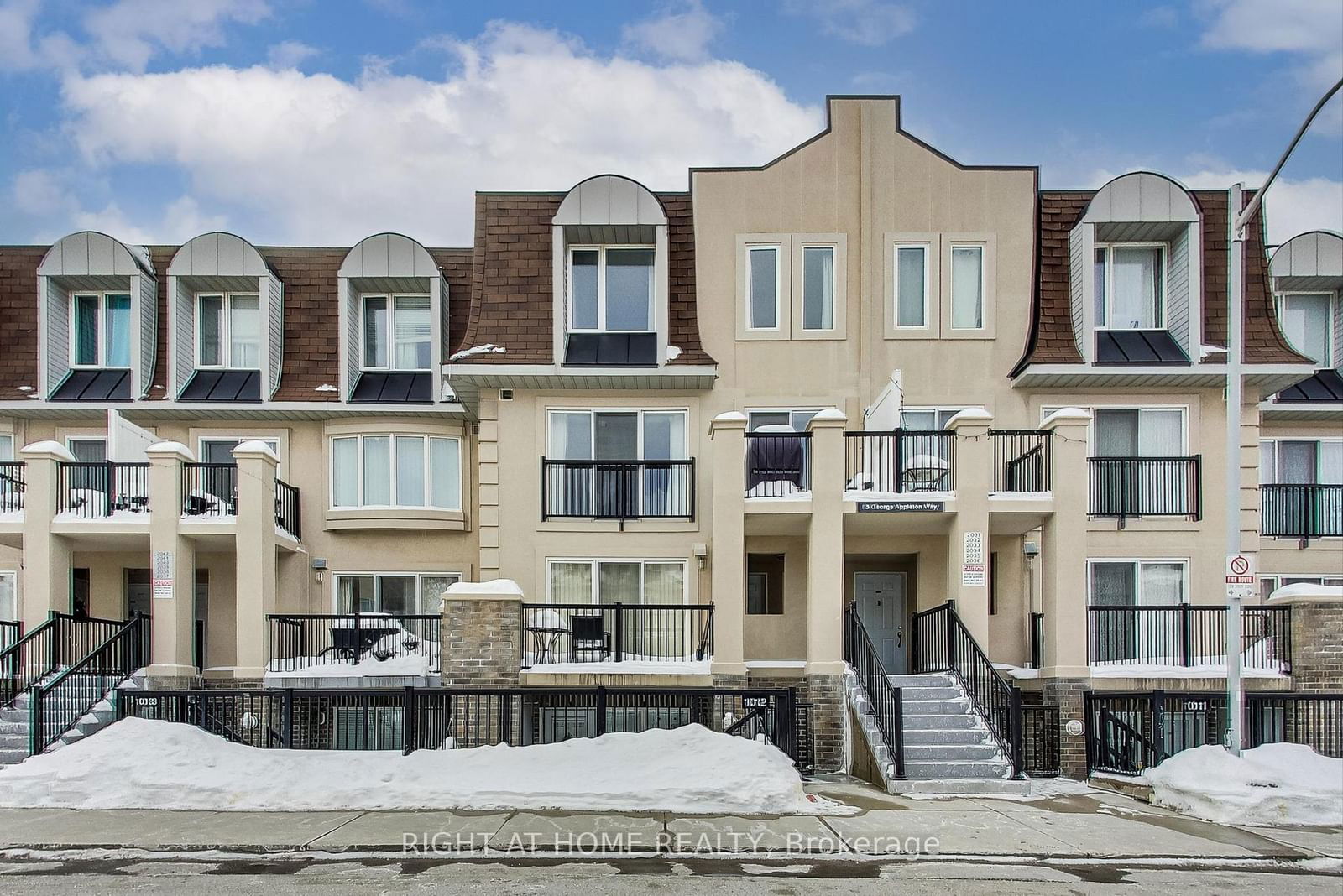 Townhouse for sale at 2035-85 George Appleton Way, Toronto, Downsview-Roding-CFB, M3M 0A2 - MLS: W11988649