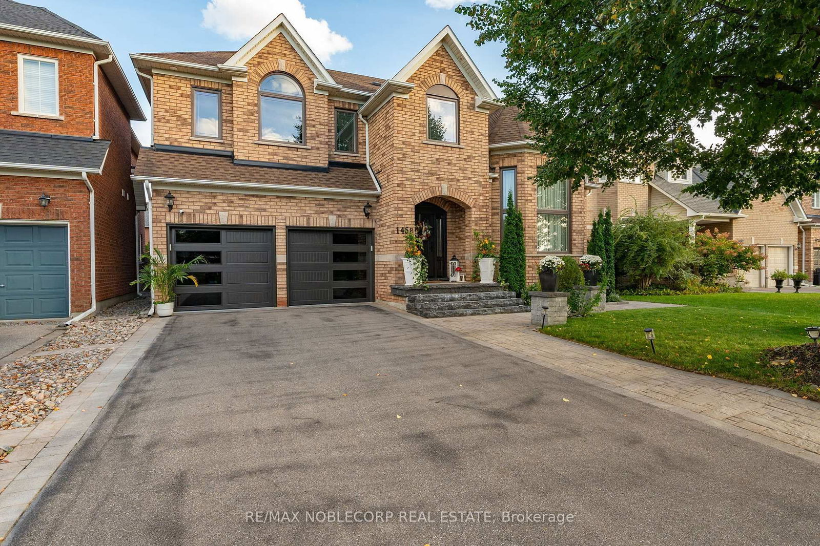 Detached House sold at 1458 Samuelson Circle, Mississauga, Meadowvale Village, L5N 7Z1 - MLS: W11988670